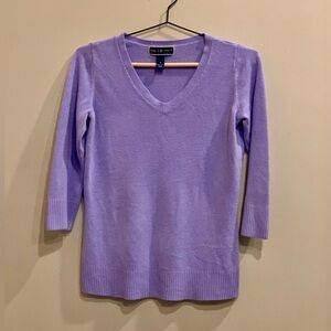 Lilac v-neck sweater